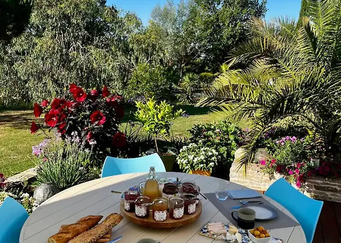 Chambre indépendante au calme, petit-déjeuner inclus